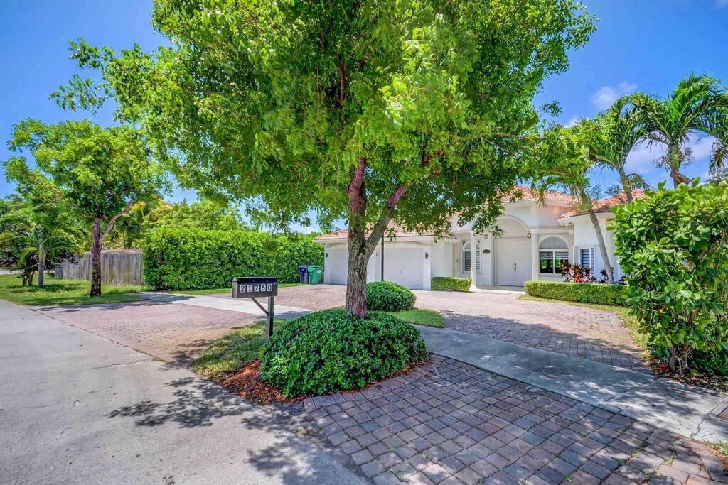 Miami 5Br Villa W Heated Pool, Games & Bbq L01 卡特勒里奇 外观 照片